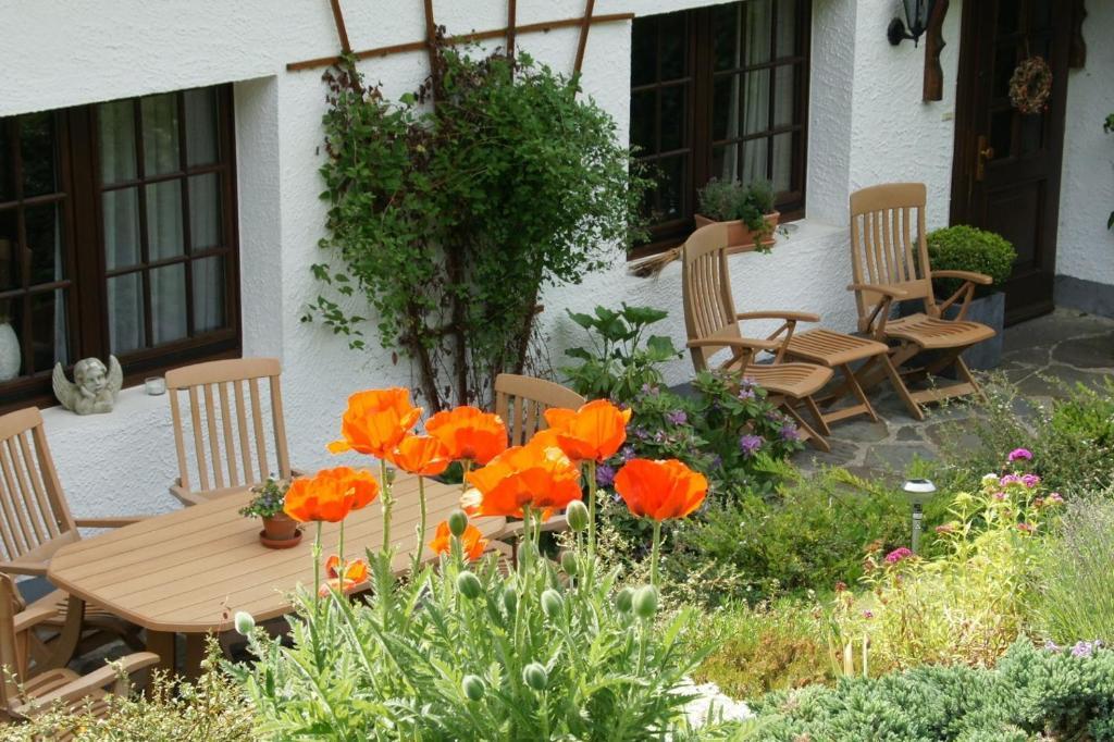 Landgasthof Em Lade Dahlem (Euskirchen) Exterior foto