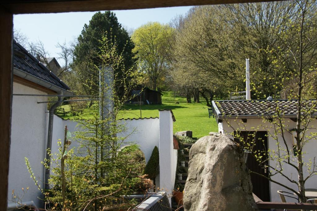Landgasthof Em Lade Dahlem (Euskirchen) Exterior foto
